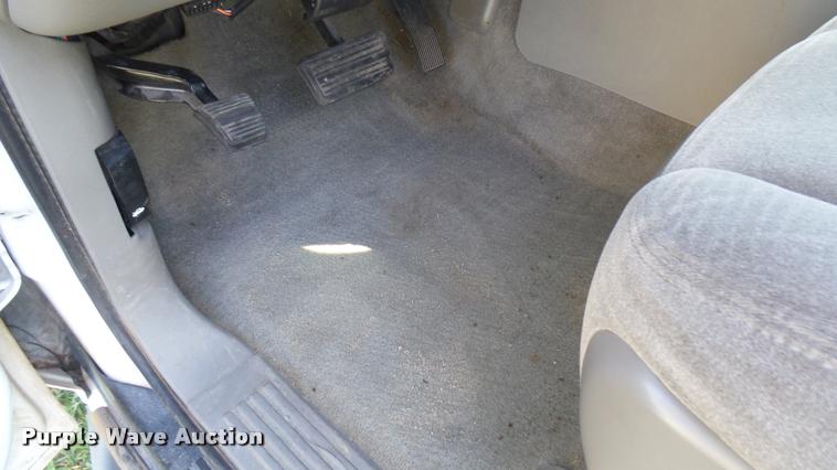 image for item DB3495 2006 Chevrolet Suburban 1500 SUV