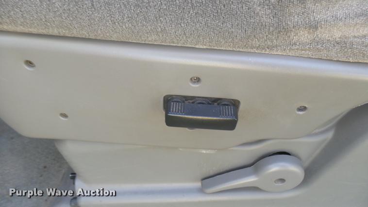 image for item DB3495 2006 Chevrolet Suburban 1500 SUV