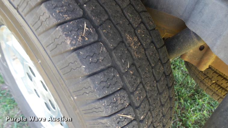 image for item DB3495 2006 Chevrolet Suburban 1500 SUV