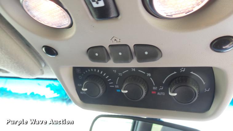 image for item DB3495 2006 Chevrolet Suburban 1500 SUV