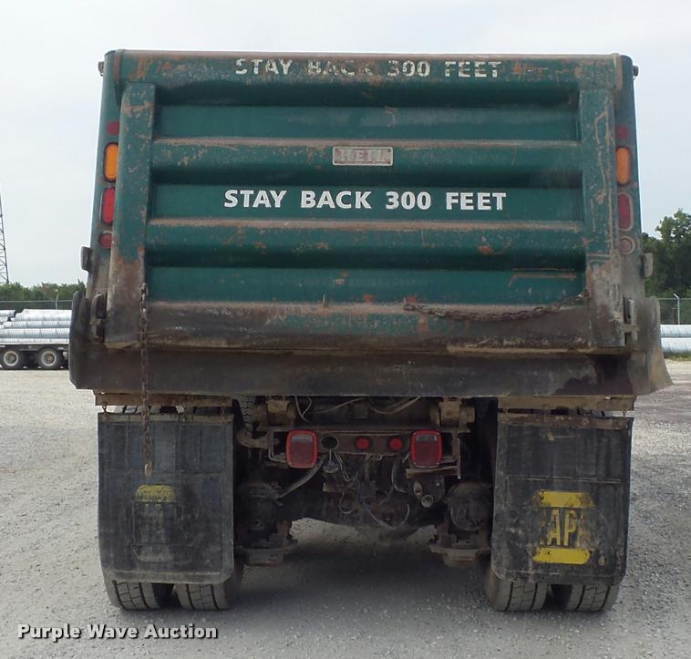 image for item DB6443 2004 Mack CV713 dump truck