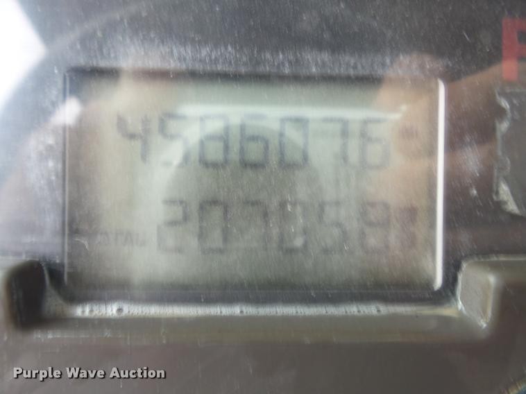 image for item DB6443 2004 Mack CV713 dump truck