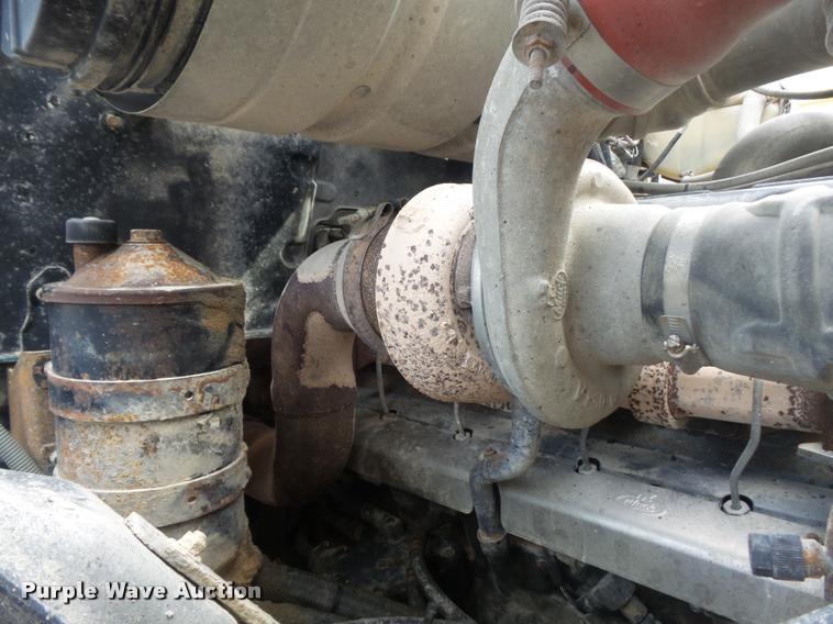 image for item DB6443 2004 Mack CV713 dump truck