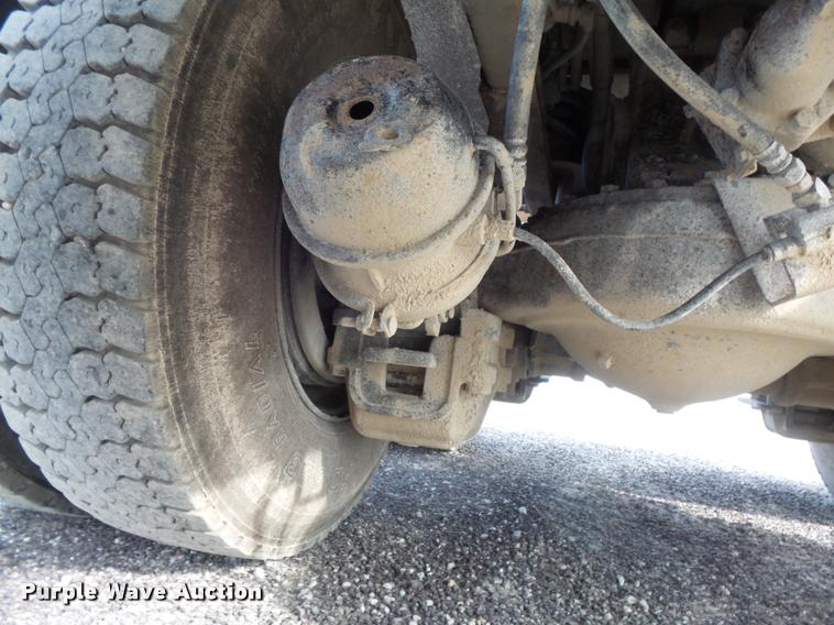 image for item DB6443 2004 Mack CV713 dump truck