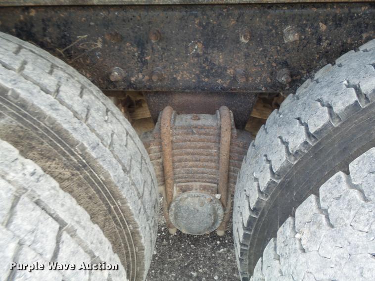 image for item DB6443 2004 Mack CV713 dump truck