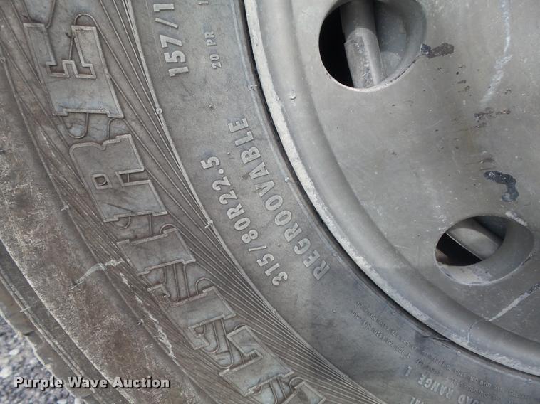 image for item DB6443 2004 Mack CV713 dump truck