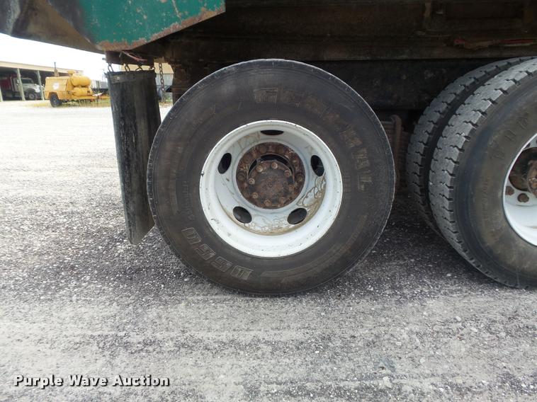 image for item DB6443 2004 Mack CV713 dump truck