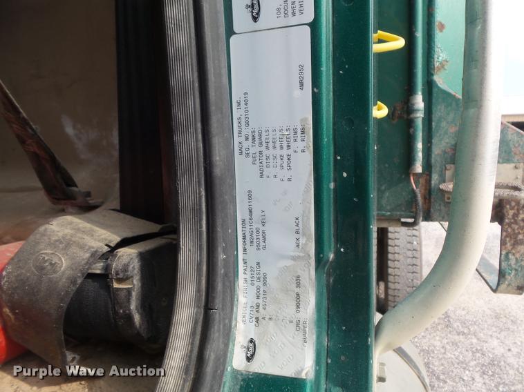 image for item DB6443 2004 Mack CV713 dump truck