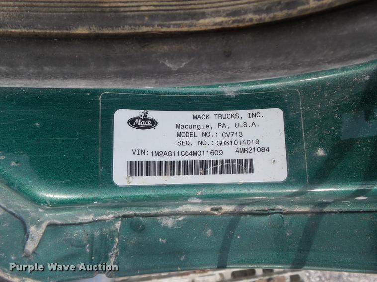 image for item DB6443 2004 Mack CV713 dump truck