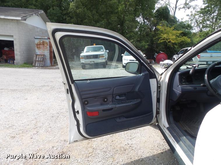 image for item DB6480 1998 Ford Crown Victoria Police Interceptor