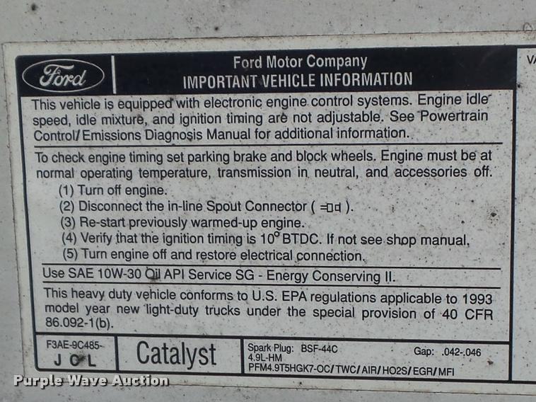 image for item DB6482 1993 Ford F250 HD XL pickup truck