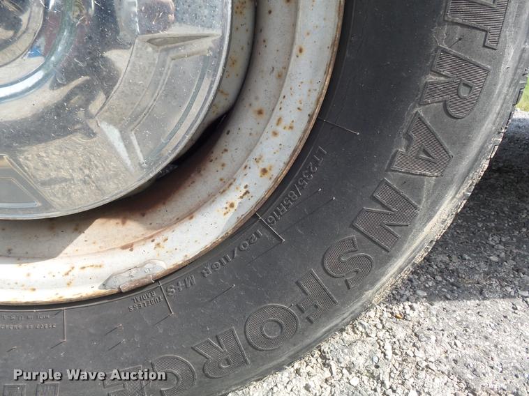 image for item DB6482 1993 Ford F250 HD XL pickup truck