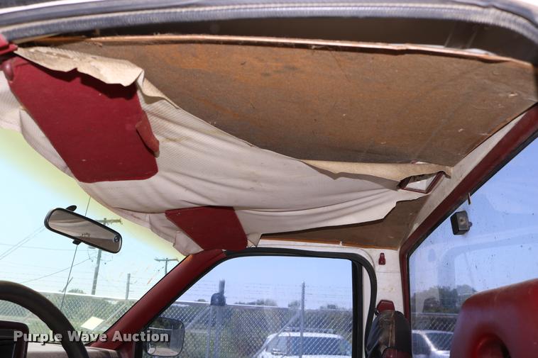 image for item DB9252 1994 Chevrolet 1500 pickup truck