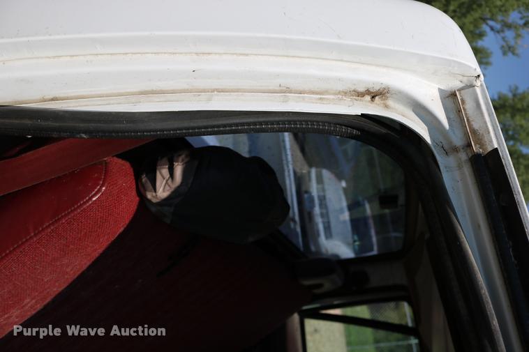 image for item DB9252 1994 Chevrolet 1500 pickup truck