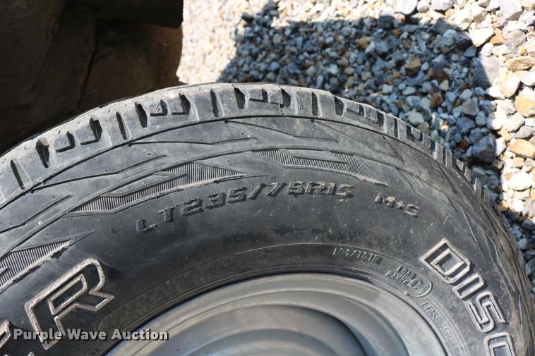 image for item DB9252 1994 Chevrolet 1500 pickup truck