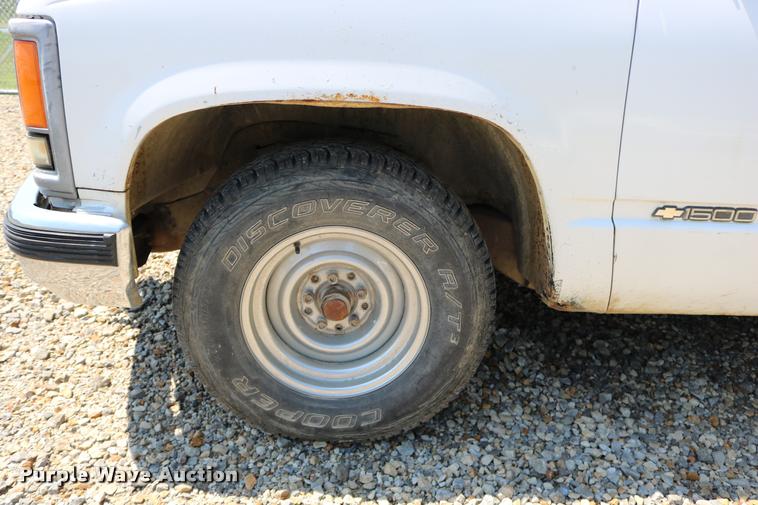 image for item DB9252 1994 Chevrolet 1500 pickup truck