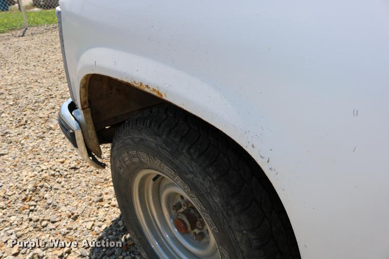 image for item DB9252 1994 Chevrolet 1500 pickup truck