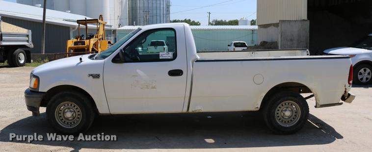 image for item DB9253 1998 Ford F150 pickup truck