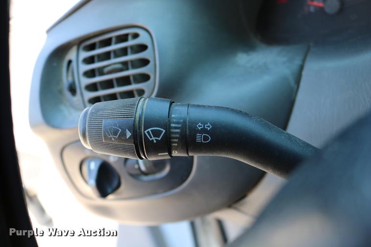 image for item DB9253 1998 Ford F150 pickup truck