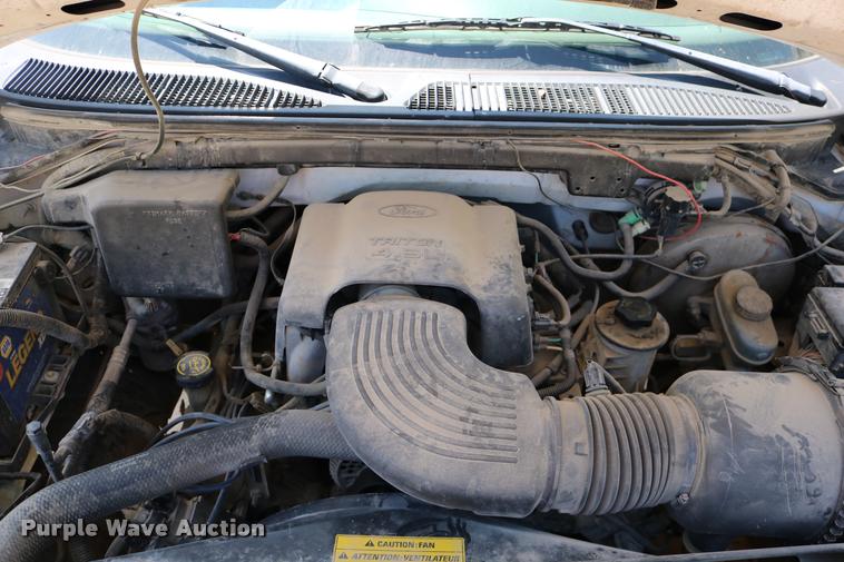 image for item DB9253 1998 Ford F150 pickup truck