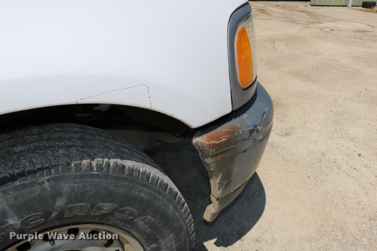 image for item DB9253 1998 Ford F150 pickup truck