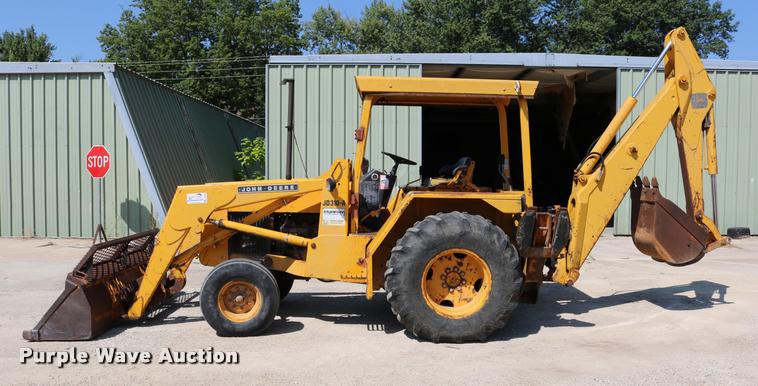 image for item DB9254 1978 John Deere 310AD backhoe