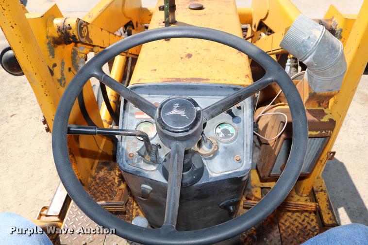 image for item DB9254 1978 John Deere 310AD backhoe