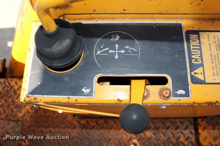 image for item DB9254 1978 John Deere 310AD backhoe