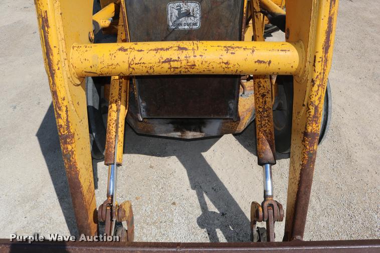 image for item DB9254 1978 John Deere 310AD backhoe