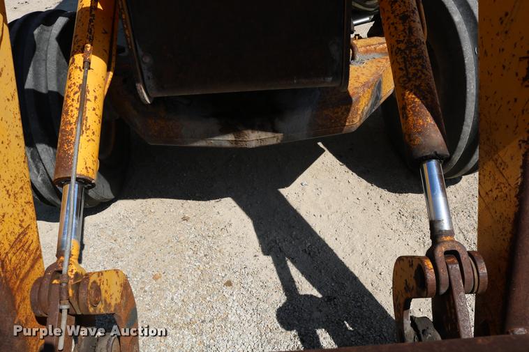 image for item DB9254 1978 John Deere 310AD backhoe