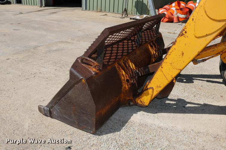 image for item DB9254 1978 John Deere 310AD backhoe