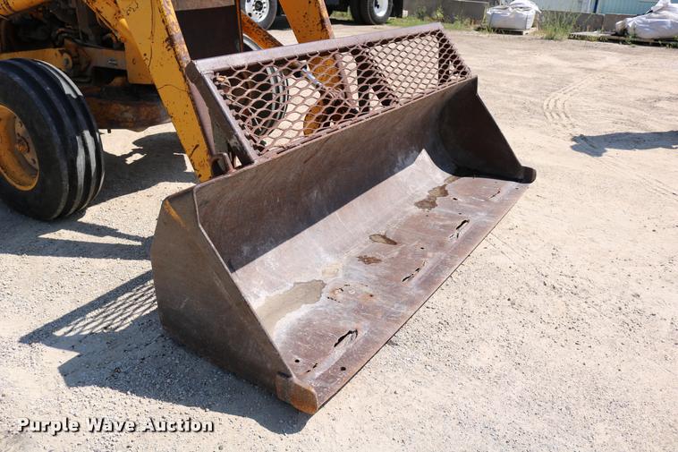 image for item DB9254 1978 John Deere 310AD backhoe