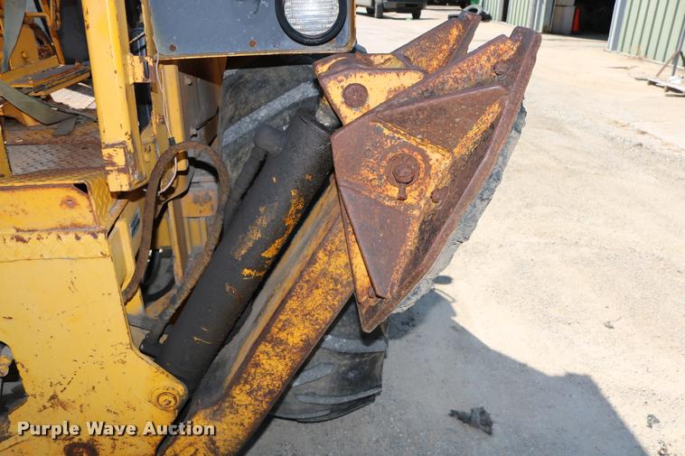 image for item DB9254 1978 John Deere 310AD backhoe