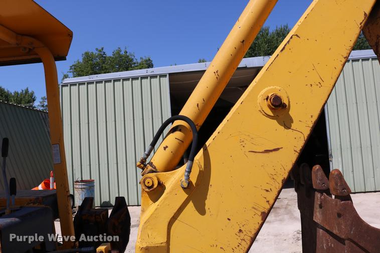 image for item DB9254 1978 John Deere 310AD backhoe