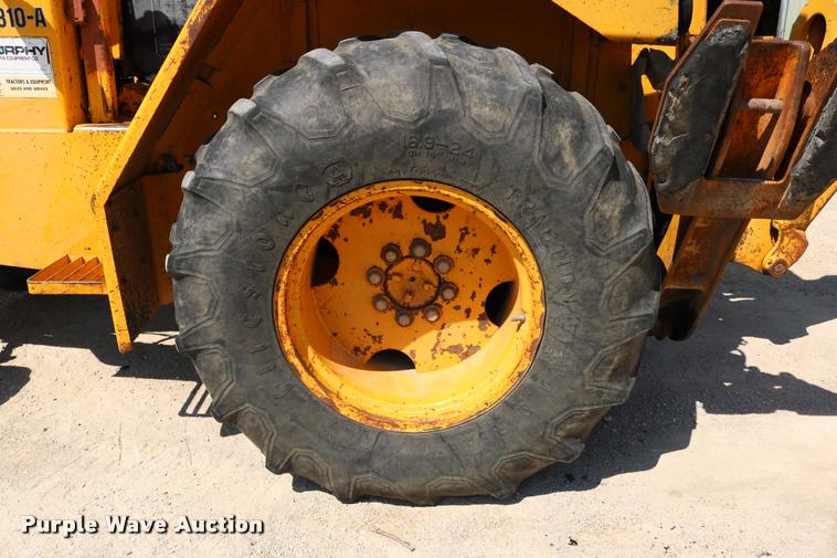 image for item DB9254 1978 John Deere 310AD backhoe