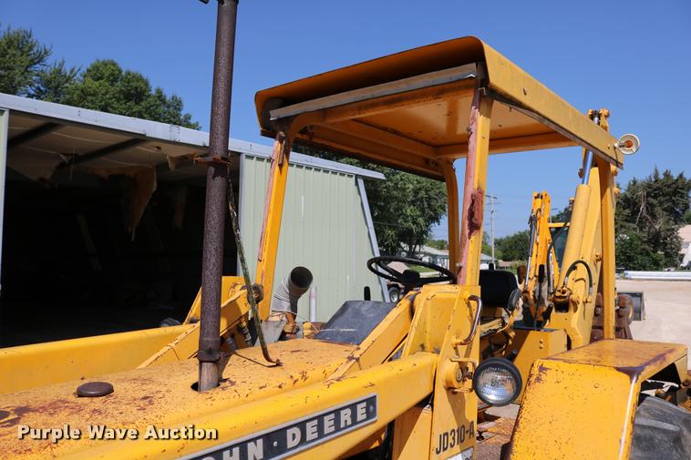 image for item DB9254 1978 John Deere 310AD backhoe