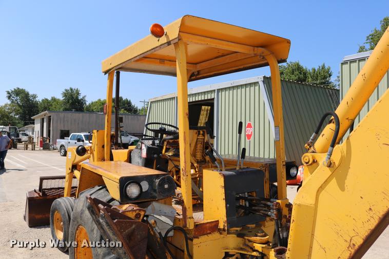 image for item DB9254 1978 John Deere 310AD backhoe