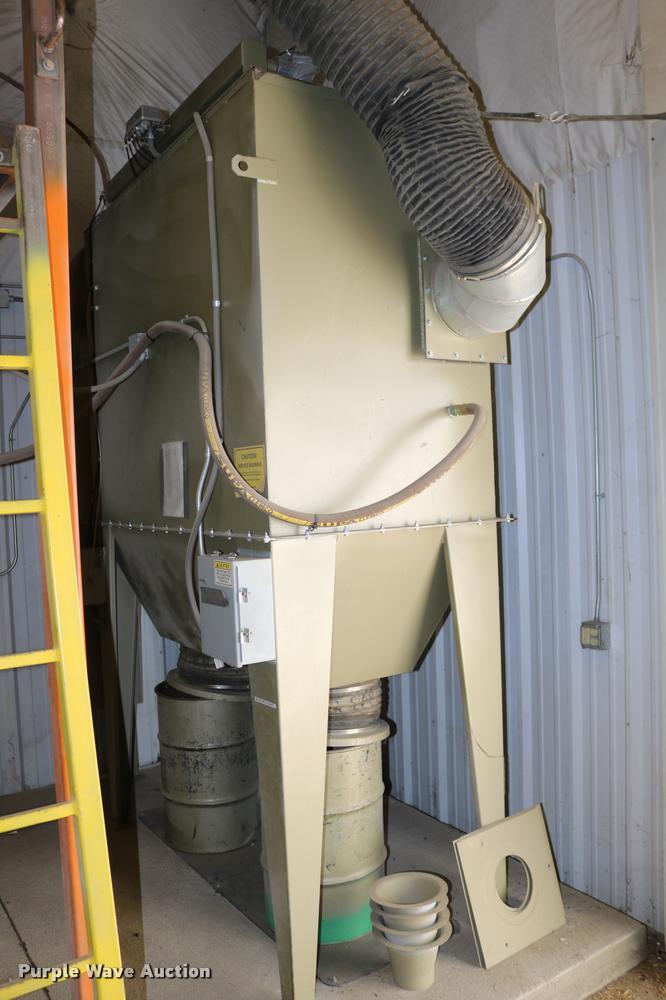 image for item DB9386 Sandblast booth and system