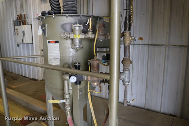 image for item DB9386 Sandblast booth and system