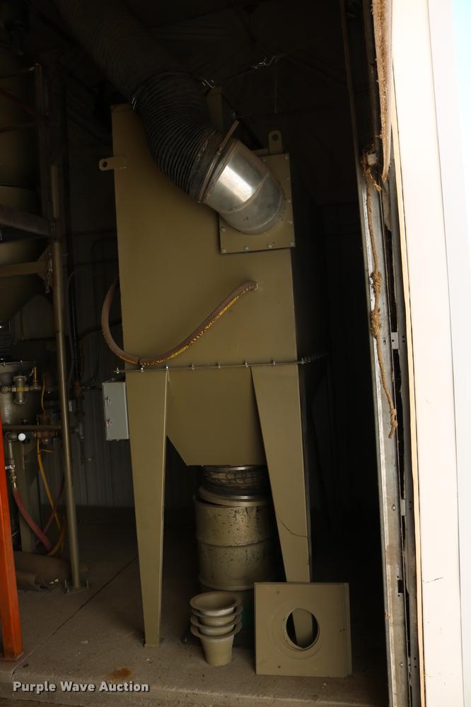 image for item DB9386 Sandblast booth and system