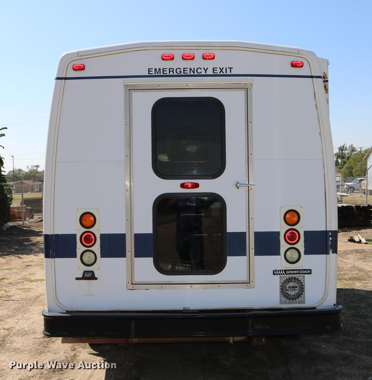 image for item DB9387 2003 Ford E350 Super Duty shuttle bus