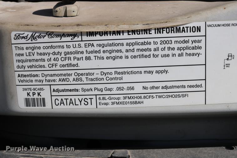 image for item DB9387 2003 Ford E350 Super Duty shuttle bus