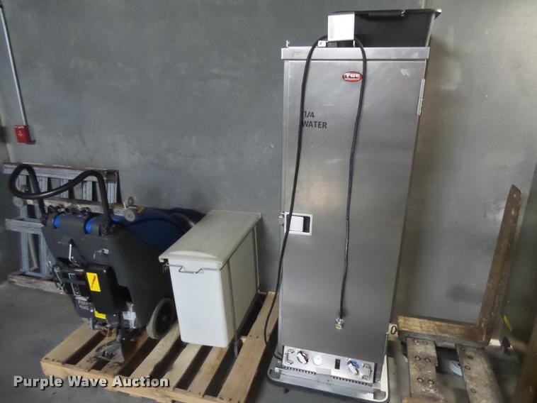 image for item DC3886 Restaurant equipment