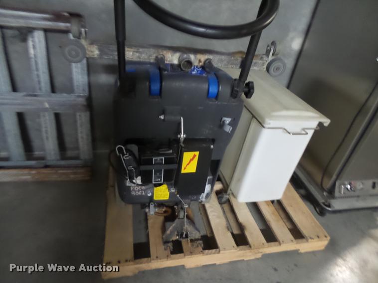 image for item DC3886 Restaurant equipment