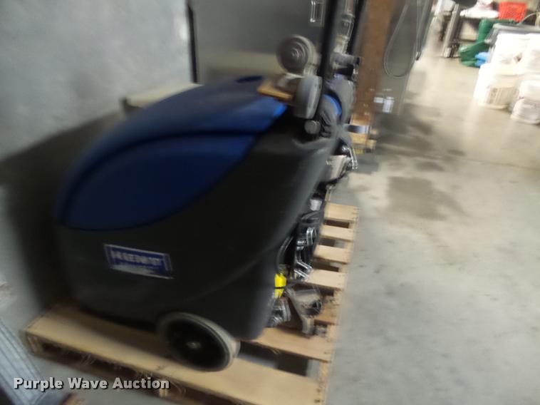 image for item DC3886 Restaurant equipment