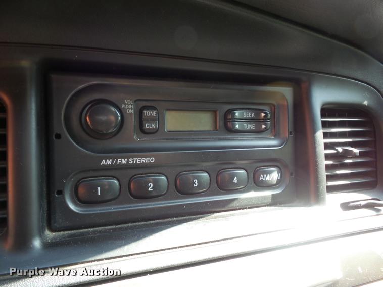 image for item DC5360 2005 Ford Crown Victoria