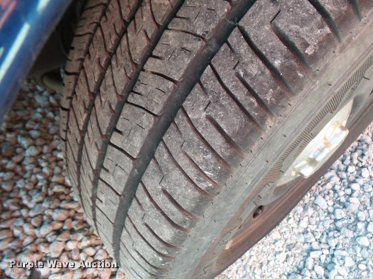 image for item DC5360 2005 Ford Crown Victoria