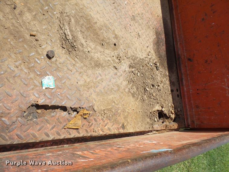 image for item DC5366 1993 Ford F250 Super Duty utility bed pickup truck