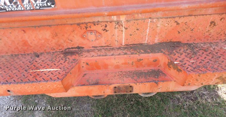 image for item DC5366 1993 Ford F250 Super Duty utility bed pickup truck