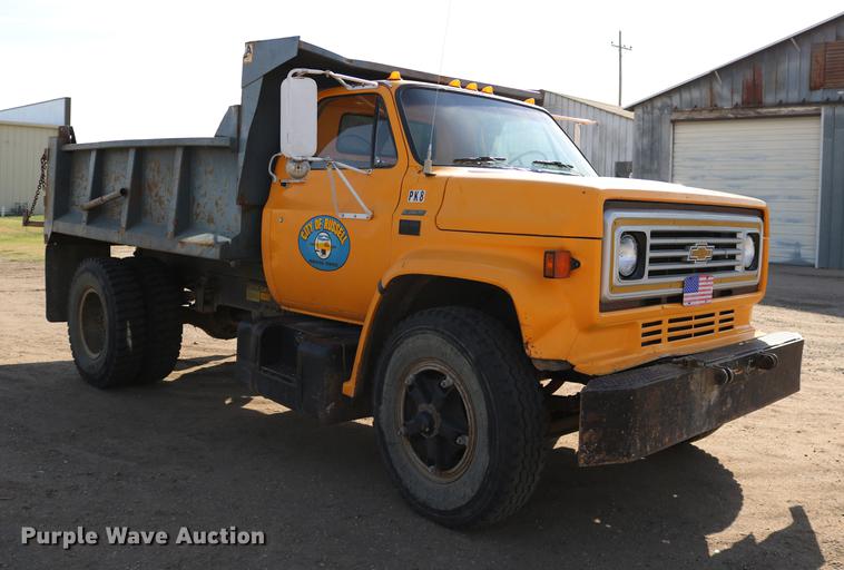 image for item DD0116 1987 Chevrolet C70 dump truck